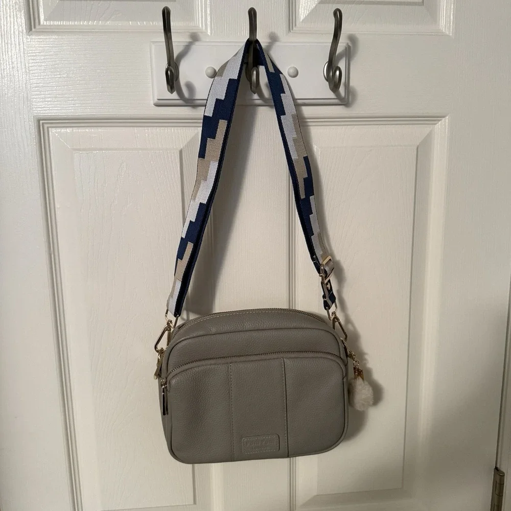 Pom Pom London Original Leather Crossbody Bag Purse Charm Light Gray NWOT